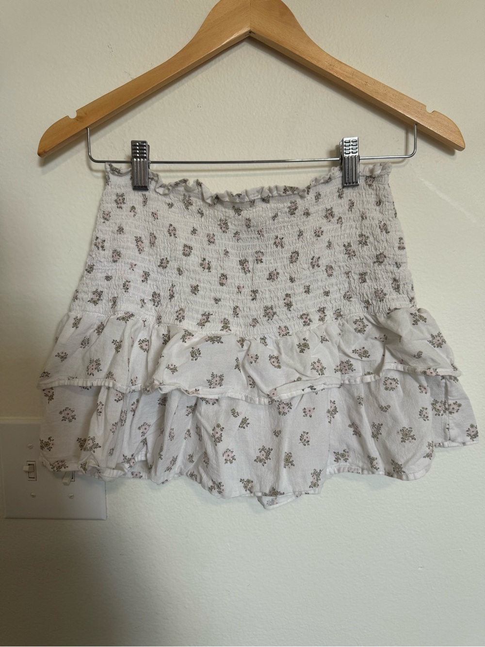 H&M white floral strapless tube top